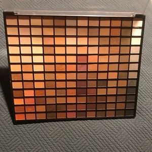 100 Color Eyeshadow Pallet